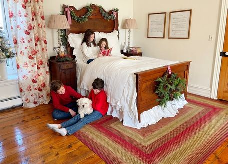 Beautiful Red Braided Rug for your Bedroom